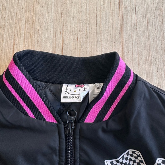 🆕 Hello Kitty Racing Jacket - Picture 3 of 3